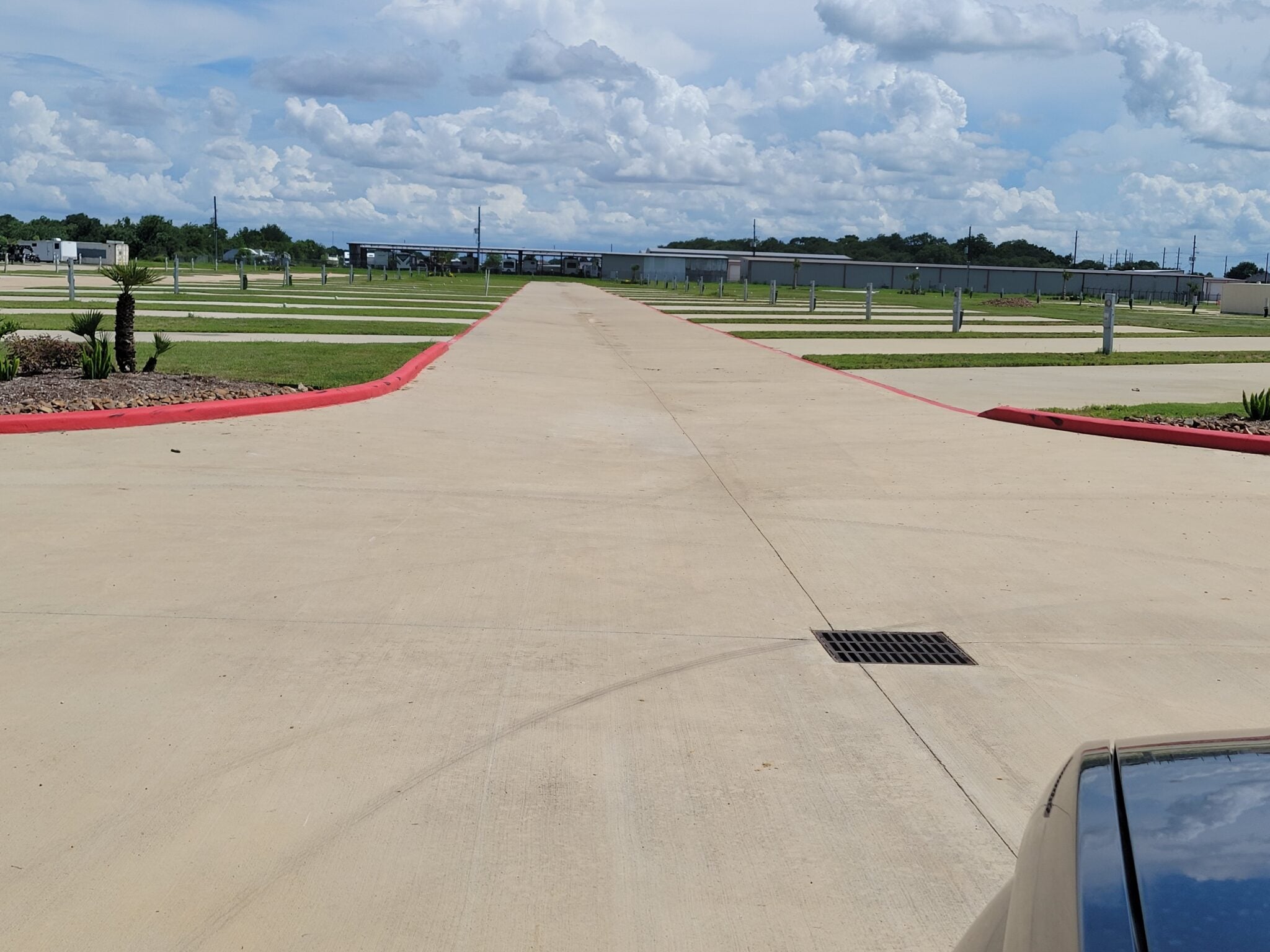B&B Paradise RV Resort RV park in Hockley, TX (photo 3)